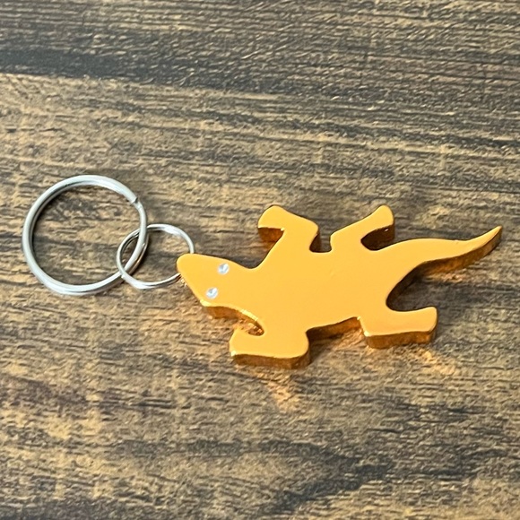 New ~ Kona Brewing Co ~ Orange ~ Gecko Key Chain Bottle Opener Lizard Beer - Picture 2 of 2